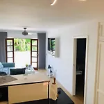 Deluxe Windsor Park Appartement