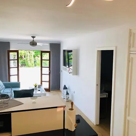 Deluxe Windsor Park Apartamento