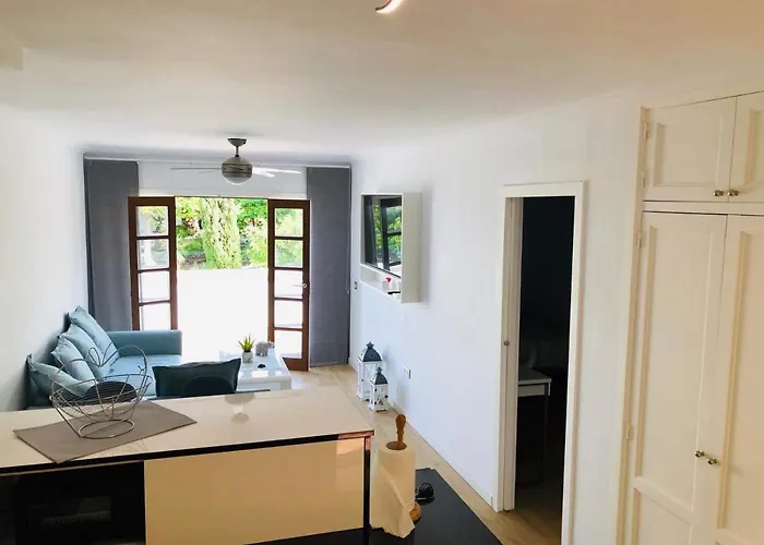 Deluxe Windsor Park Διαμέρισμα